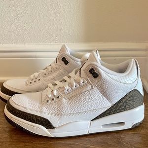 Jordan 3 Mochas